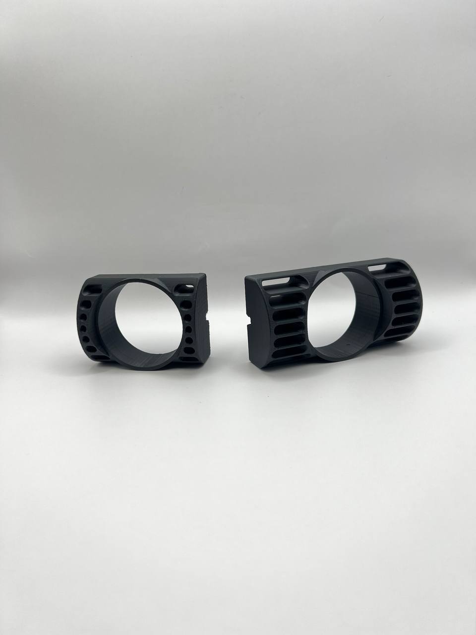 BMW E30 Lüftungsgitter mit 52mm Aussparung für Zusatzinstrumente