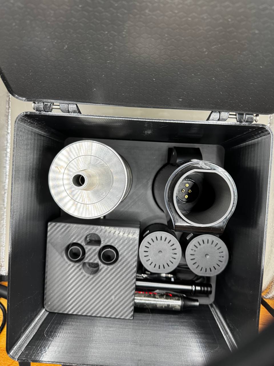 Xkah Pro Organizer Travelbox - One to rule them all